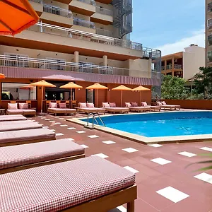 https://hotel-pinero-bahia-de-palma.allmallorcahotels.com